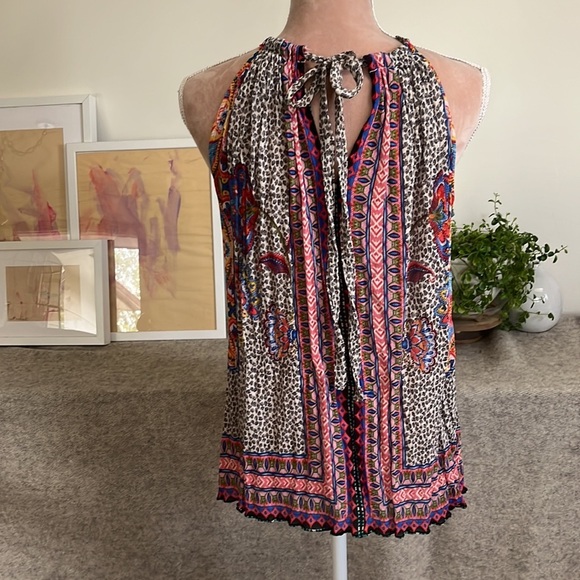 NWOT Detailed Anthropologie Halter top, Size S but roomy cut - Picture 2 of 6